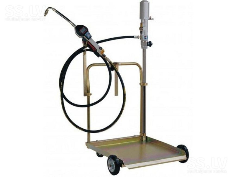Комплект для маслораздачи с насосом и тележкой UZM12990